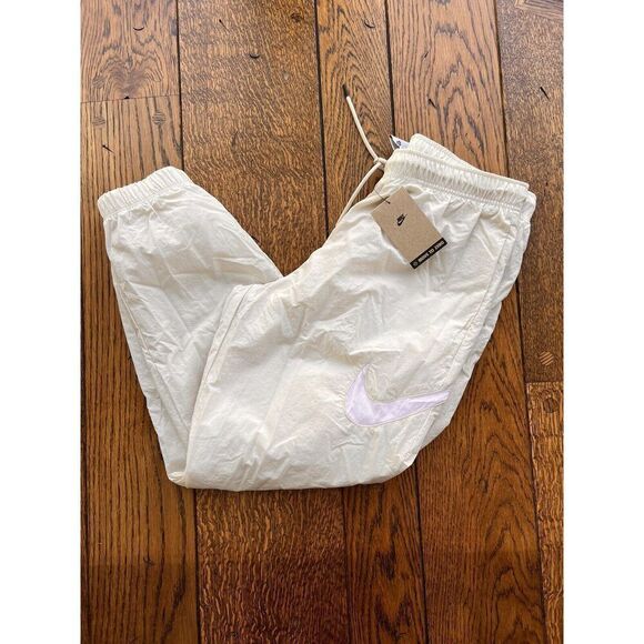 Nike White Women's parachute joggers - Picture 5 of 9